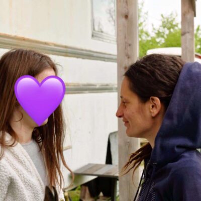 Parentalité : Cadrer les soirées à l’adolescence